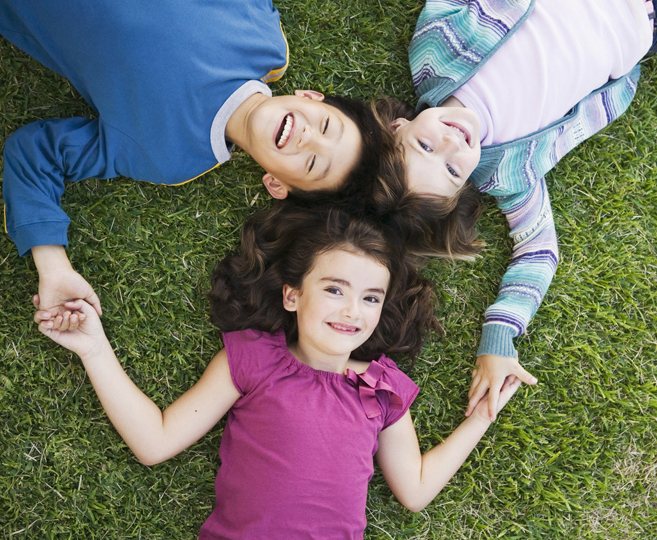 kids-on-grass2